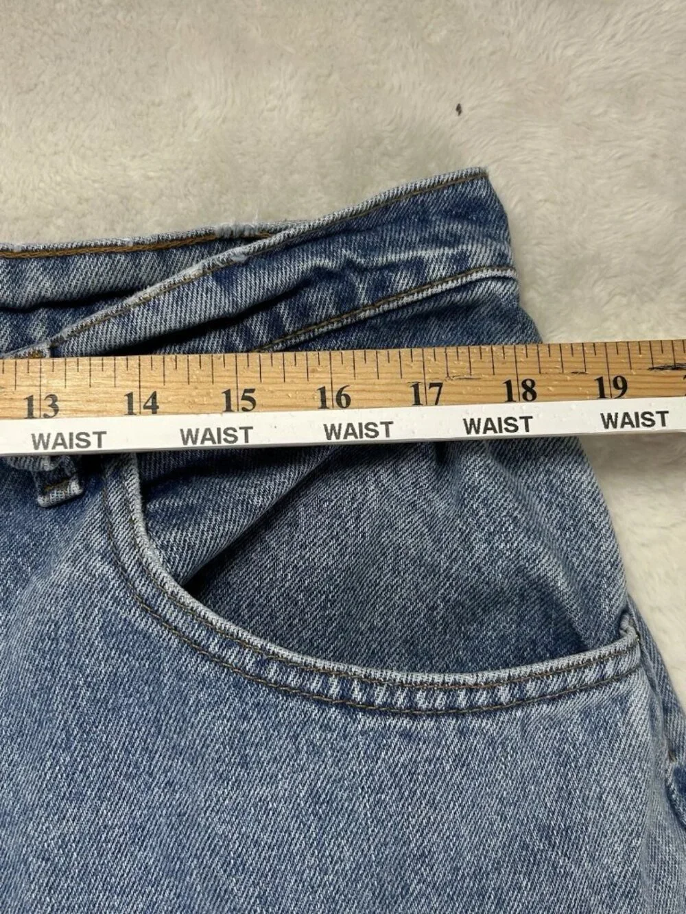 Vintage Levis 550 Jeans Mens Tag-36x36 Blue Denim Relaxed‎ USA Made “READ”